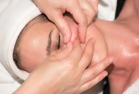 Rejuvenating Facial Massage